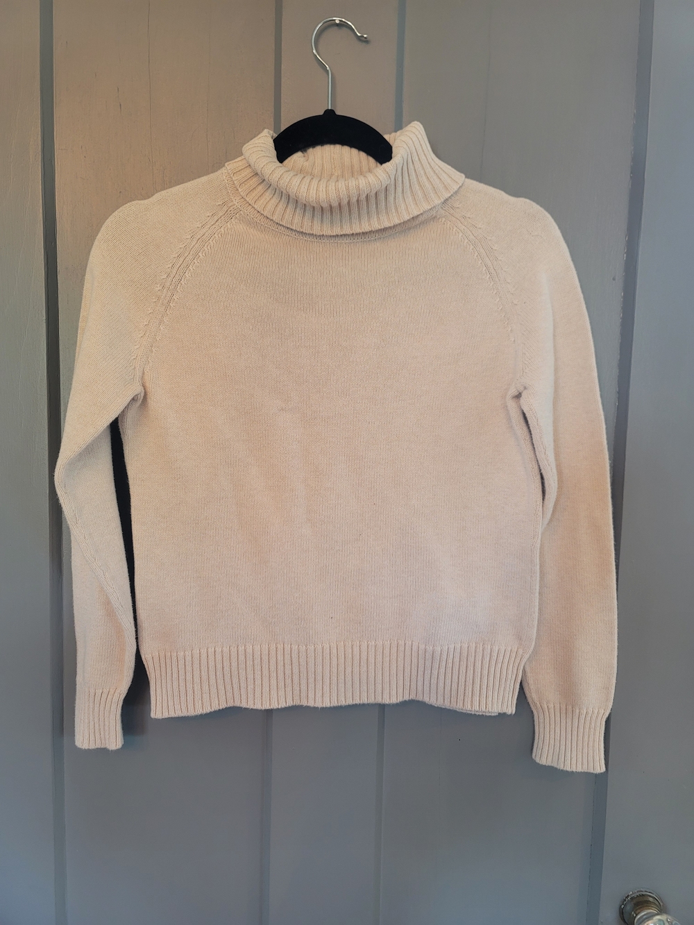 100% Cotton Women's Sweater - Cream